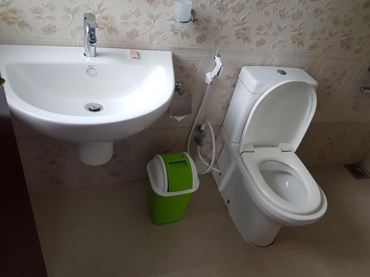 Magnet Hotel Ела Екстериор снимка